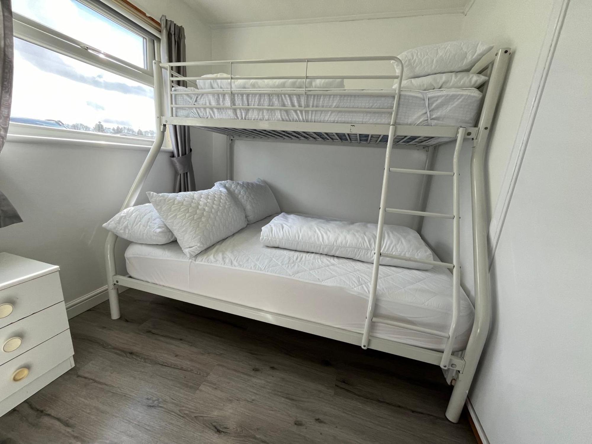 Chalet 319, Hemsby - Two Bed Chalet, Sleeps 5, Pet Friendly, Bed Linen And Towels Included Luaran gambar